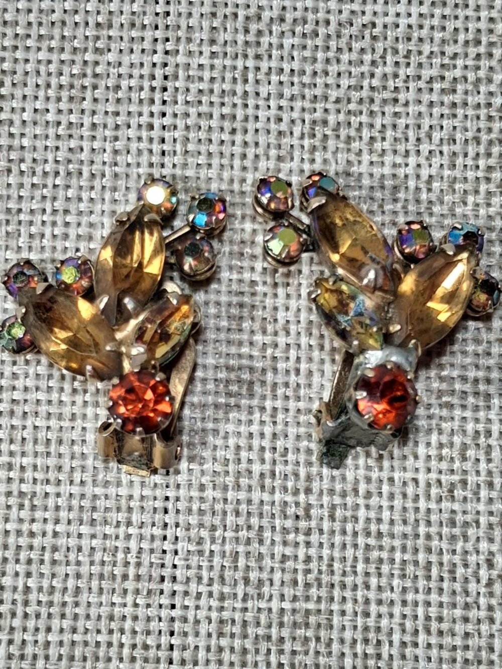 Vintage Clip Earrings: Gold Tone Leaf with Red Rhinestones by Weiss